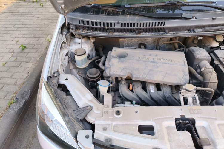 Used Great Wall C30 2013 1.5L Manual Luxury Model Engine Bay Right