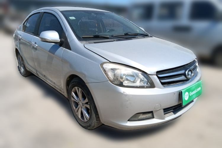 Used Great Wall C30 2013 1.5L Manual Luxury Model Front Right 45 Deg