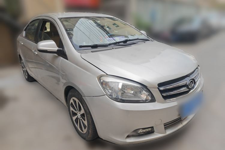 Used Great Wall C30 2013 New Vision Edition 1.5L Manual Fashion Model Front Right 45 Deg