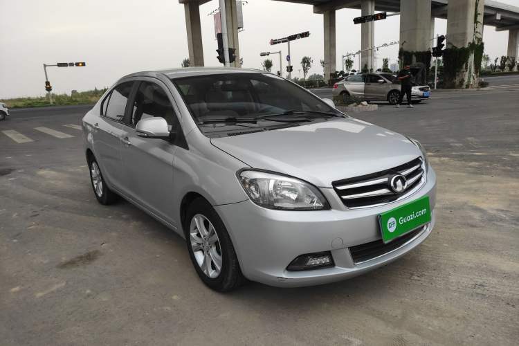 Used Great Wall C30 2013 1.5L Manual Luxury Model Front Right 45 Deg