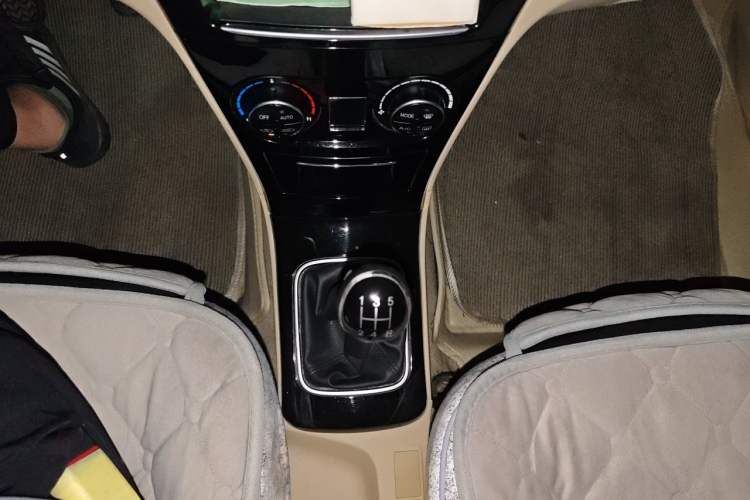 Used Great Wall C30 2013 New Vision Edition 1.5L Manual ZhiShang Model Gear Lever