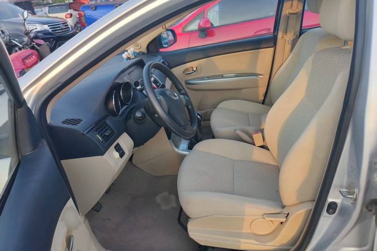Used Great Wall C30 2013 1.5L Manual Comfort Model Interior 2