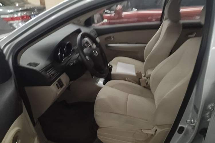 Used Great Wall C30 2013 1.5L Manual Comfort Model Left Front Seat