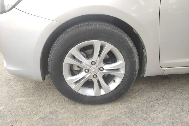Used Great Wall C30 2013 1.5L Manual Luxury Model Left Front Wheel Hub