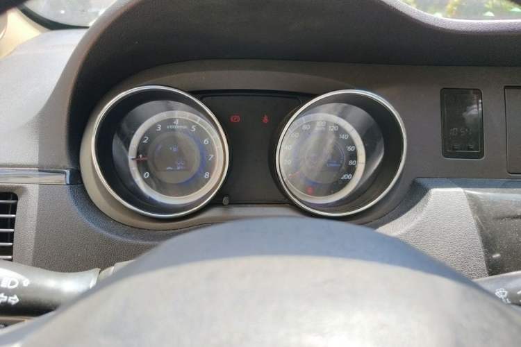 Used Great Wall C30 2013 1.5L Manual Luxury Model Odometer Close Up