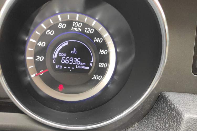 Used Great Wall C30 2013 1.5L Manual Luxury Model Odometer Close Up