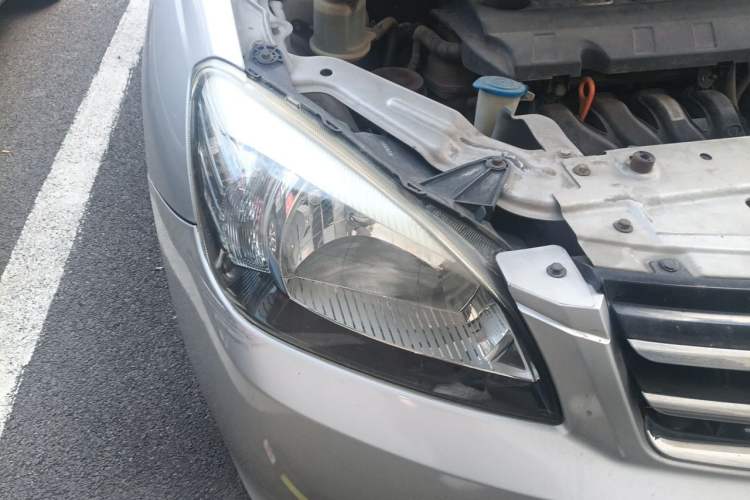 Used Great Wall C30 2013 1.5L Manual Comfort Model Right Front Headlight