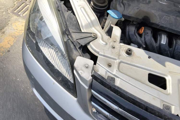 Used Great Wall C30 2013 New Vision Edition 1.5L Manual Fashion Model Right Front Headlight
