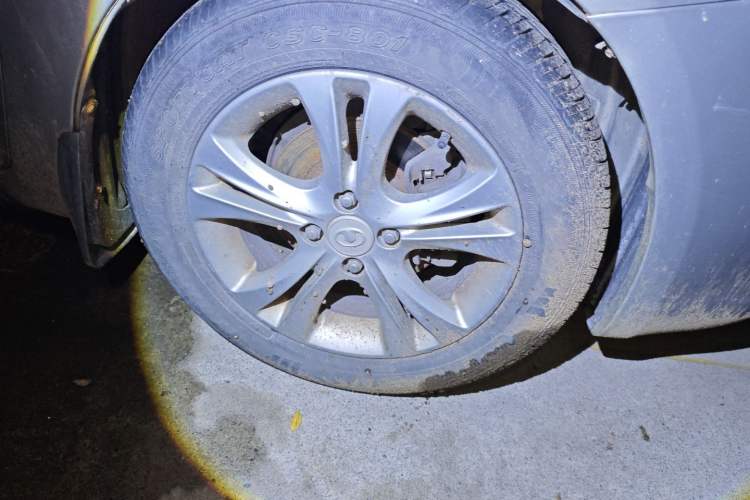 Used Great Wall C30 2013 1.5L Manual Comfort Model Right Front Wheel Hub