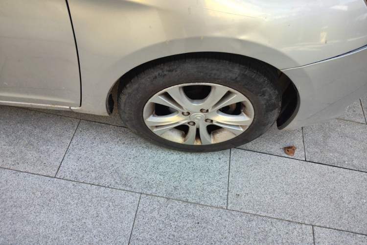Used Great Wall C30 2013 1.5L Manual Luxury Model Right Front Wheel Hub