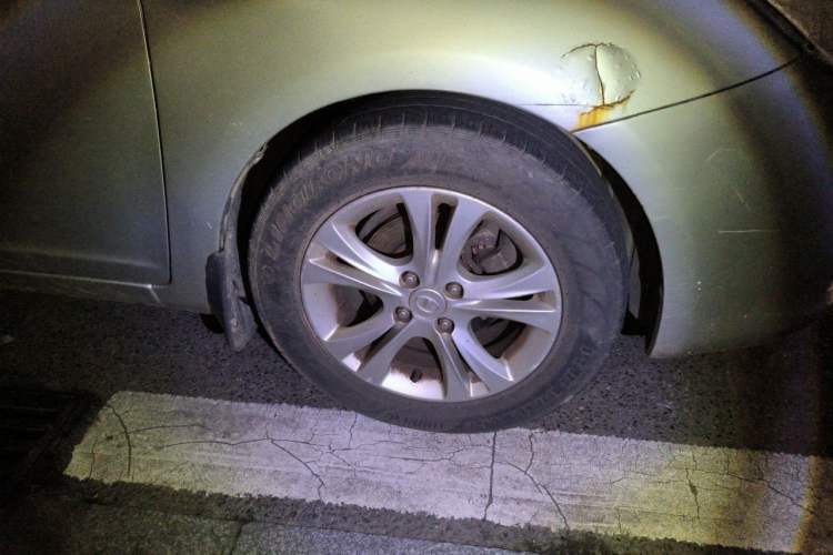 Used Great Wall C30 2013 1.5L Manual Comfort Model Right Front Wheel Hub