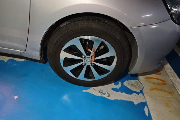 Used Great Wall C30 2013 New Vision Edition 1.5L Manual ZhiShang Model Right Front Wheel Hub