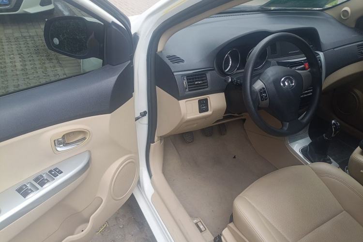 Used Great Wall C30 2013 1.5L Manual Luxury Model Driver Seat