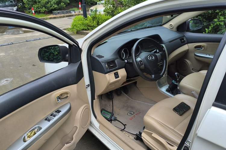 Used Great Wall C30 2013 1.5L Manual Luxury Model Driver Seat