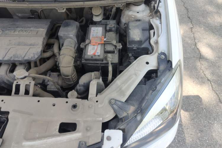 Used Great Wall C30 2013 New Vision Edition 1.5L Manual Fashion Model Engine Bay Left