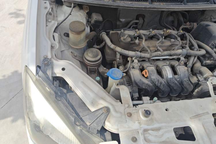 Used Great Wall C30 2013 1.5L Manual Comfort Model Engine Bay Right