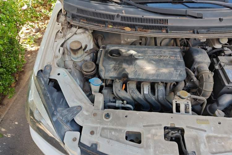 Used Great Wall C30 2013 1.5L Manual Luxury Model Engine Bay Right