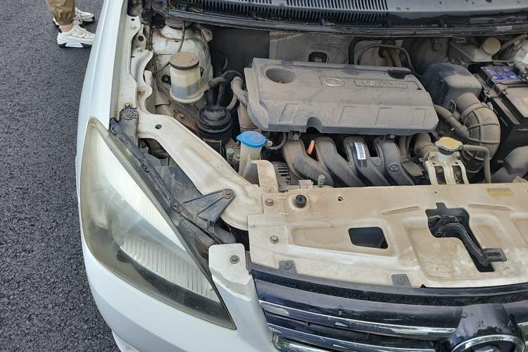 Used Great Wall C30 2013 1.5L Manual Luxury Model Engine Bay Right