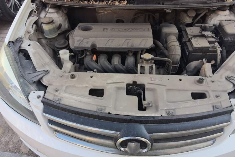 Used Great Wall C30 2013 1.5L Manual Luxury Model Engine Bay Right