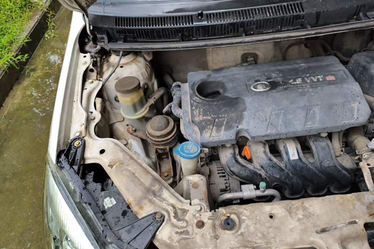 Used Great Wall C30 2013 1.5L Manual Luxury Model Engine Bay Right