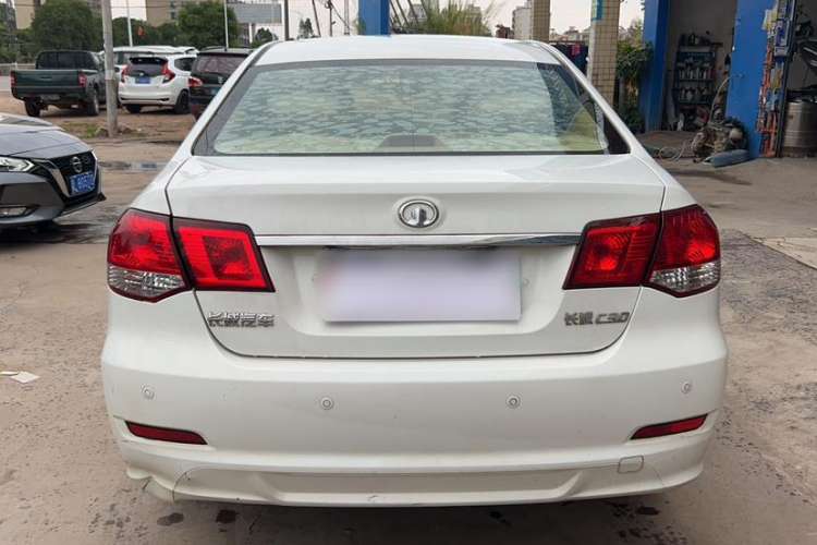 Used Great Wall C30 2013 1.5L Manual Luxury Model Exterior 4