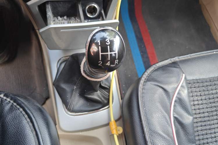 Used Great Wall C30 2013 1.5L Manual Comfort Model Gear Lever
