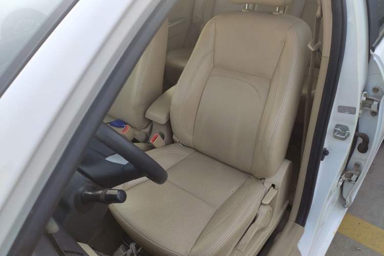 Used Great Wall C30 2013 1.5L Manual Luxury Model Left Front Seat