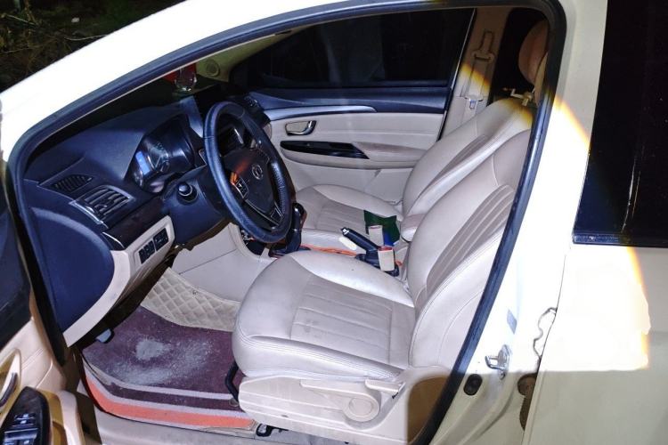 Used Great Wall C30 2013 New Vision Edition 1.5L Manual ZhiShang Model Left Front Seat