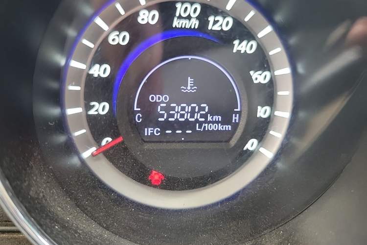 Used Great Wall C30 2013 1.5L Manual Luxury Model Odometer Close Up