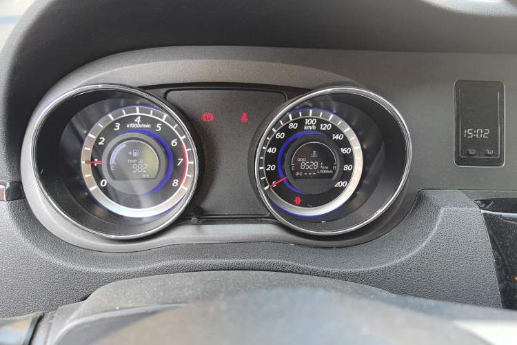 Used Great Wall C30 2013 1.5L Manual Luxury Model Odometer Close Up