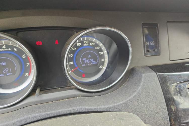 Used Great Wall C30 2013 1.5L Manual Comfort Model Odometer Close Up