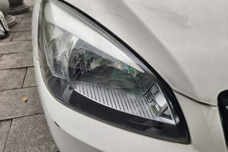 Used Great Wall C30 2013 1.5L Manual Comfort Model Right Front Headlight