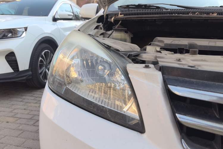 Used Great Wall C30 2013 1.5L Manual Luxury Model Right Front Headlight