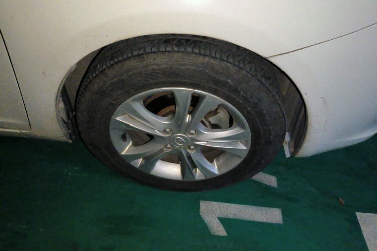 Used Great Wall C30 2013 1.5L Manual Luxury Model Right Front Wheel Hub
