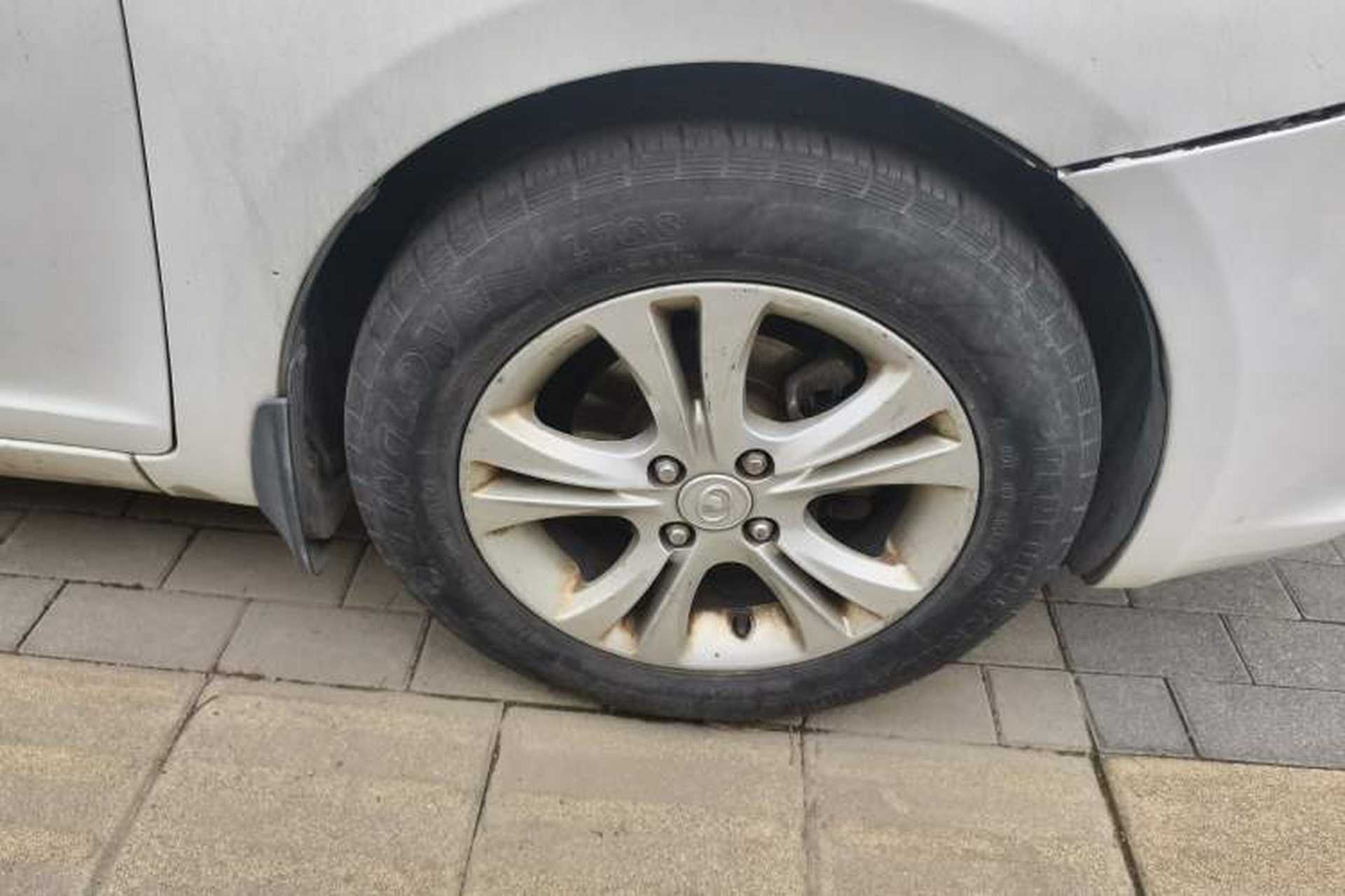 Used Great Wall C30 2013 1.5L Manual Luxury Model Right Front Wheel Hub