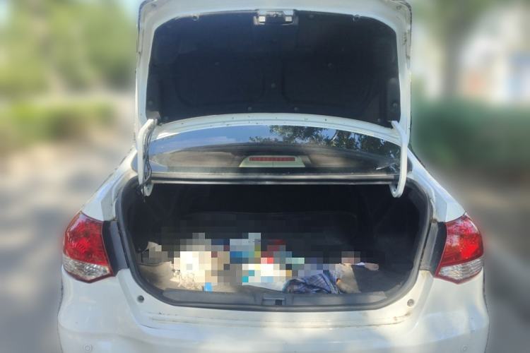 Used Great Wall C30 2013 New Vision Edition 1.5L Manual Fashion Model Trunk