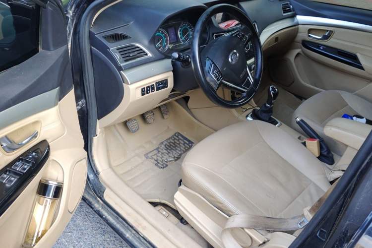 Used Great Wall C30 2015 1.5L Manual Comfort Model Driver Seat