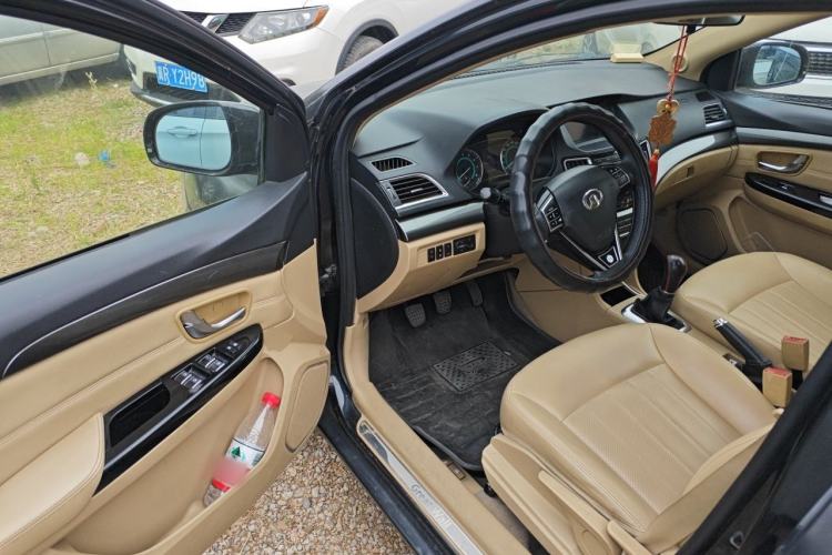 Used Great Wall C30 2015 1.5L Manual Luxury Model Driver Seat