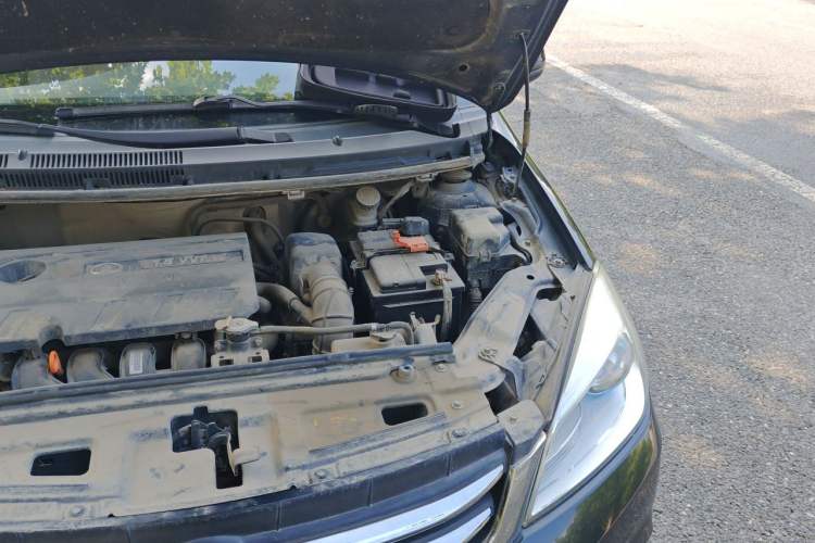 Used Great Wall C30 2015 1.5L Manual Comfort Model Engine Bay Left