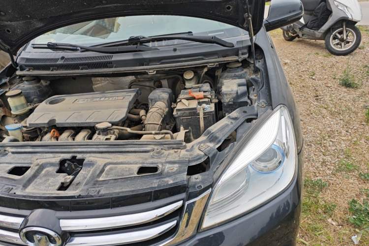 Used Great Wall C30 2015 1.5L Manual Luxury Model Engine Bay Left