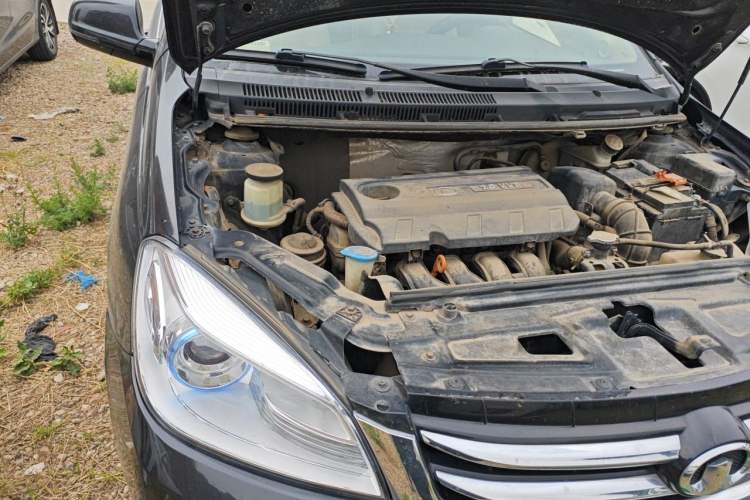 Used Great Wall C30 2015 1.5L Manual Luxury Model Engine Bay Right