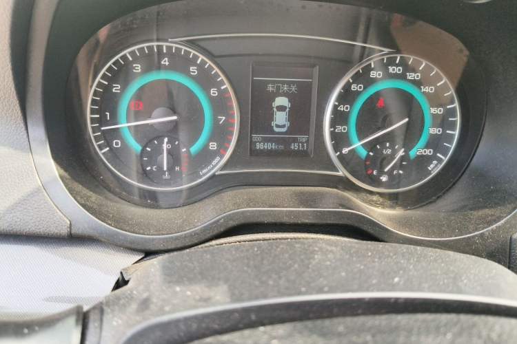 Used Great Wall C30 2015 1.5L Manual Comfort Model Odometer Close Up