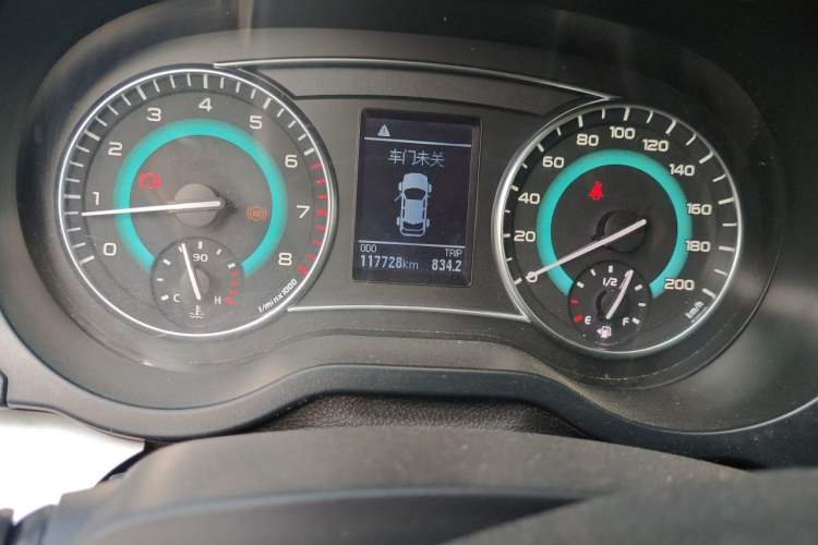 Used Great Wall C30 2015 1.5L Manual Comfort Model Odometer Close Up