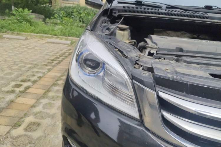 Used Great Wall C30 2015 1.5L Manual Comfort Model Right Front Headlight