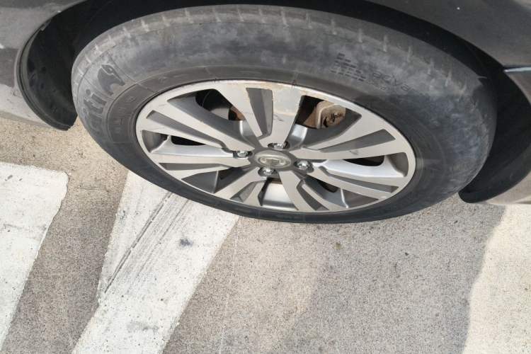 Used Great Wall C30 2015 1.5L Manual Comfort Model Right Front Wheel Hub