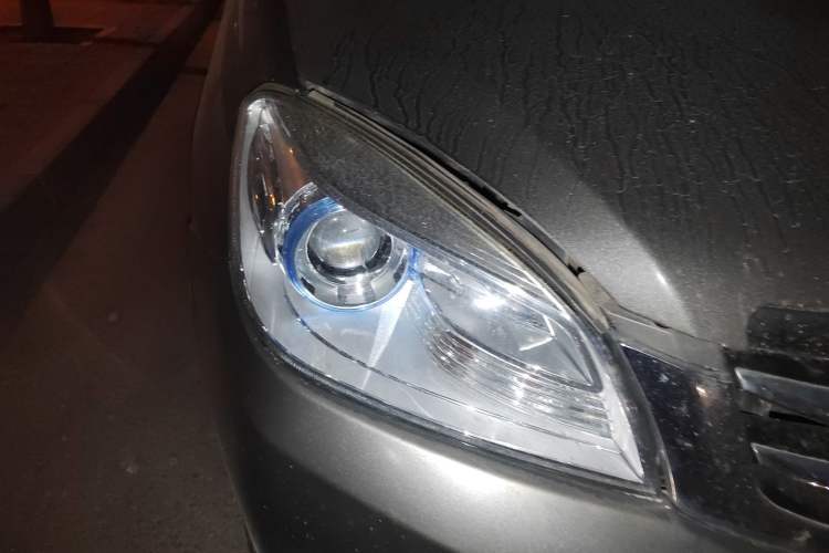 Used Great Wall C30 2015 1.5L Manual Luxury Model Right Front Headlight