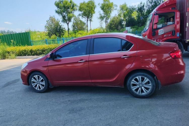 Used Great Wall C30 2015 1.5L Manual Luxury Model Exterior 3