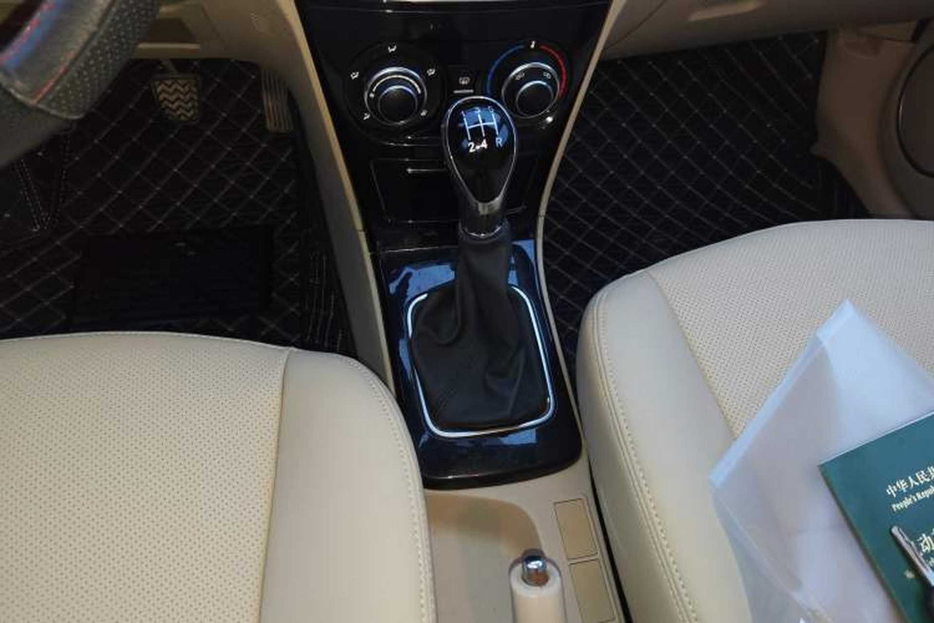 Used Great Wall C30 2015 Classic Edition 1.5L Manual Enjoyment Model Gear Lever