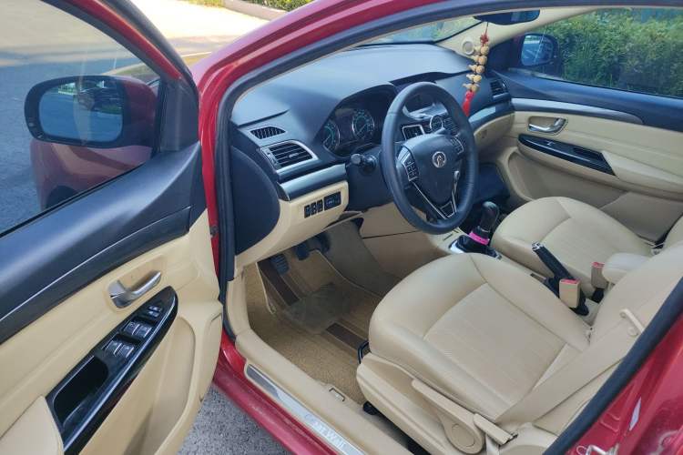 Used Great Wall C30 2015 1.5L Manual Luxury Model Interior 3