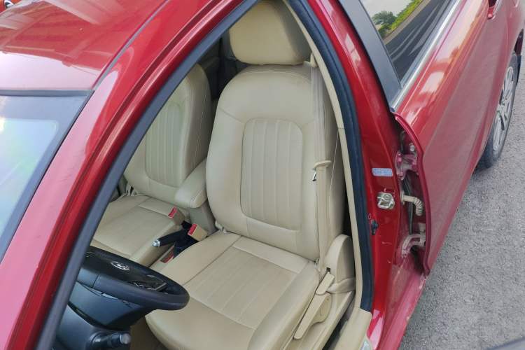 Used Great Wall C30 2015 1.5L Manual Luxury Model Left Front Seat